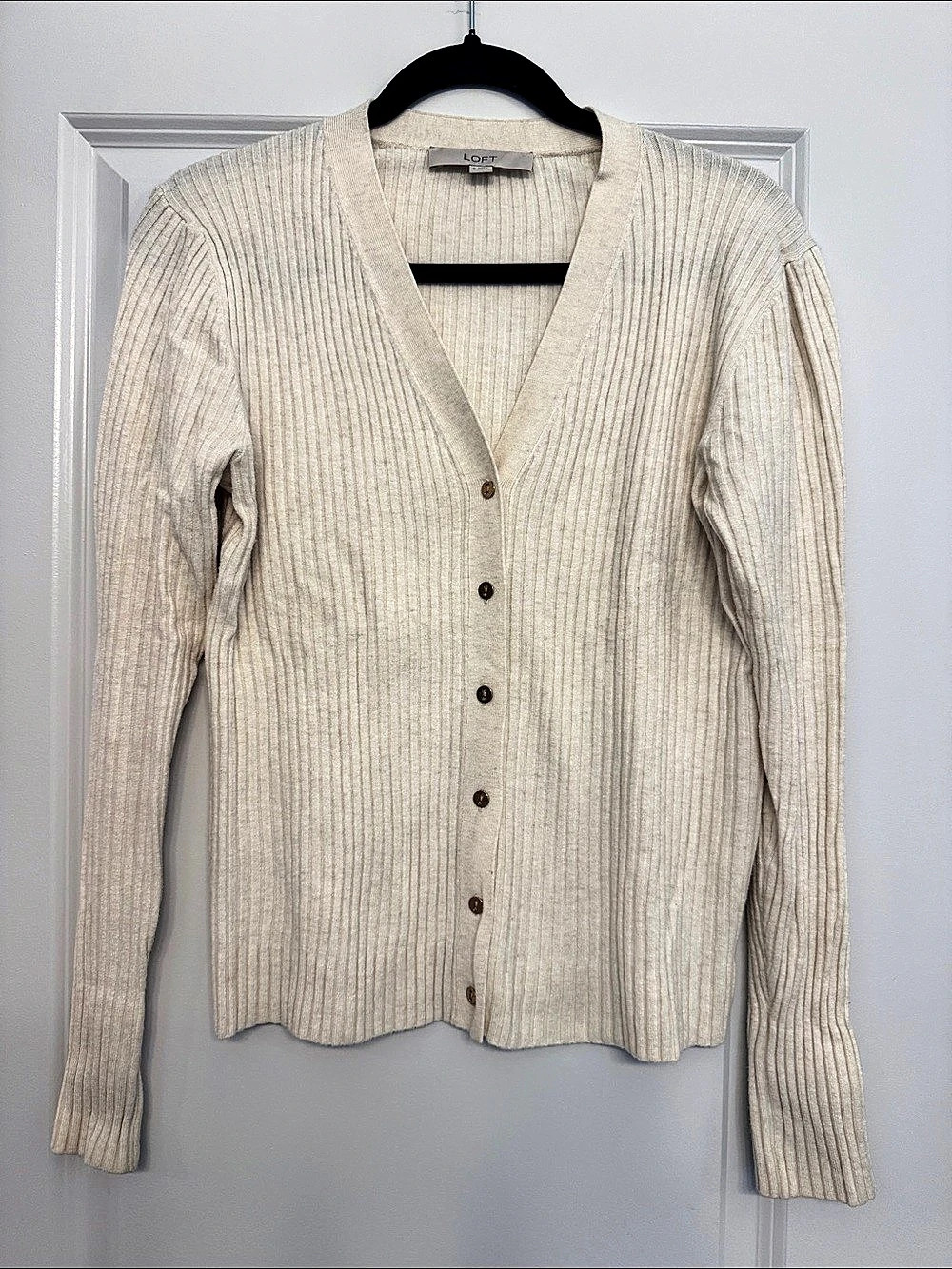 LOFT Ribbed V-Neck Cardigan Cream Small